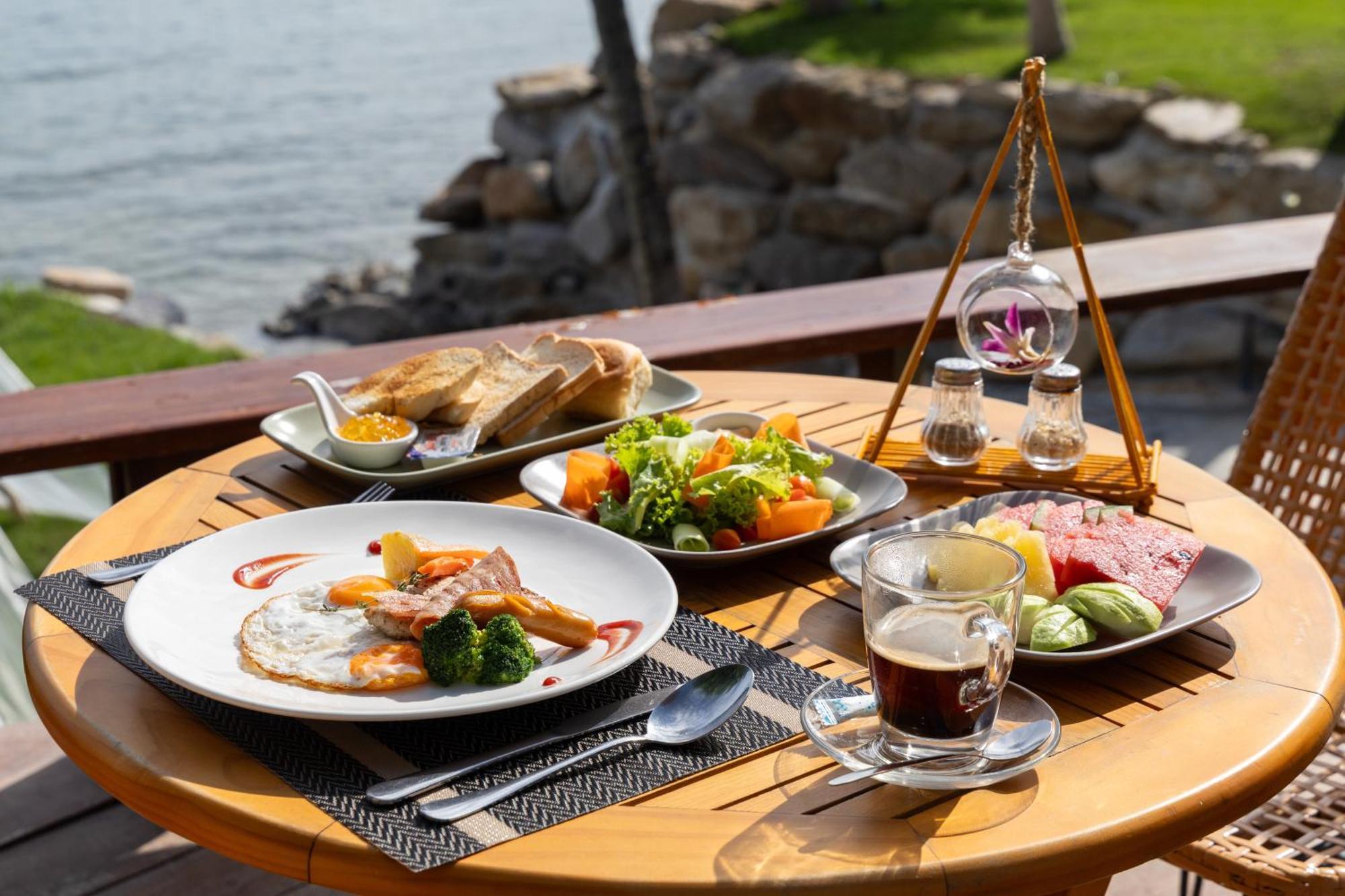 X-Sea Khanom Harbor Bay Resort Ngoại thất bức ảnh