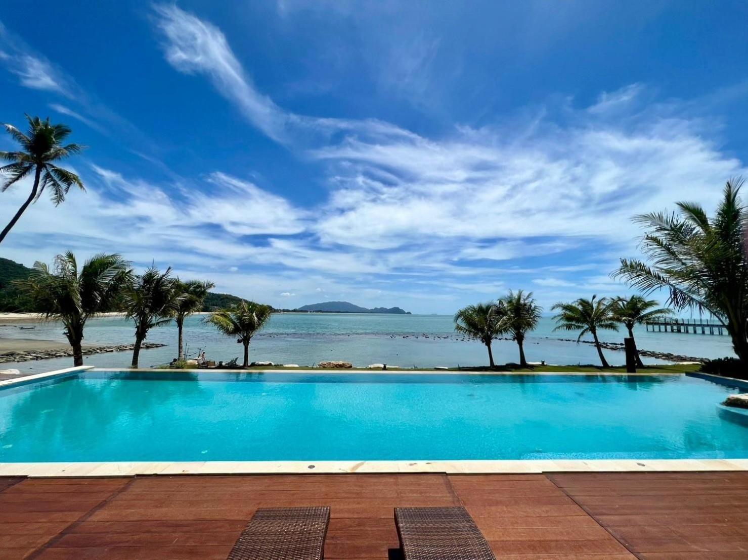 X-Sea Khanom Harbor Bay Resort Ngoại thất bức ảnh